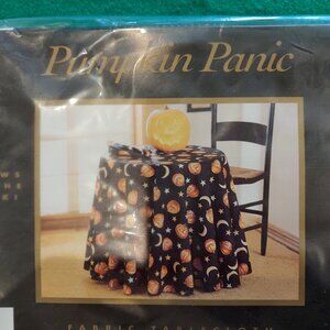 70" Round Glow in the Dark Tablecloth NWT